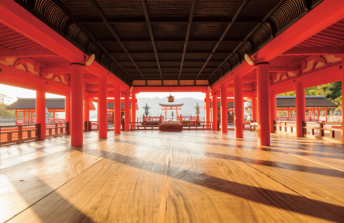 宮島の世界遺産・厳島神社