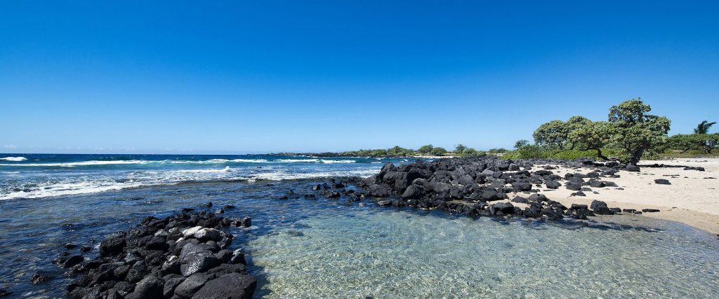 地球の息吹を感じるハワイ島、庭園のように美しいカウアイ島