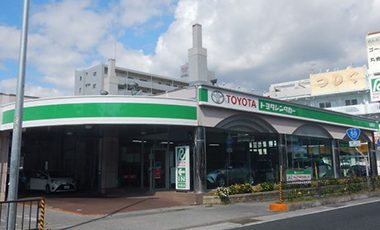 トヨタレンタカー名護店限定】ザ・ビーチリゾート瀬底またはヒルトン 